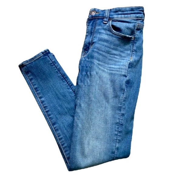 American Eagle High Rise Jegging Crop - Medium Blue Wash - Womens size 0 regular - Picture 2 of 12
